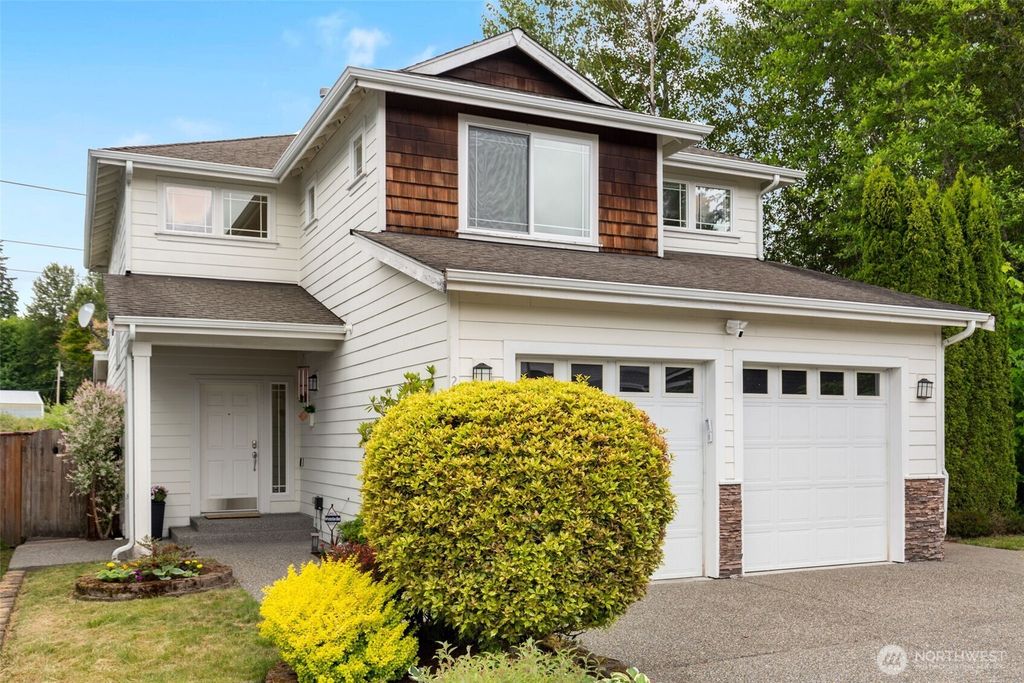 Photo of 20913 130th Place SE, Kent, WA 98031 (MLS # 2380520)