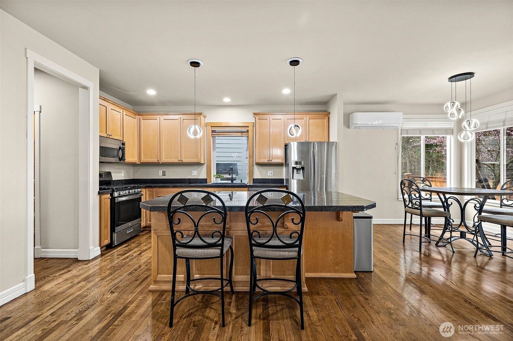 Photo of 7641 Dogwood Lane SE, Snoqualmie, WA 98065 (MLS # 2352510)