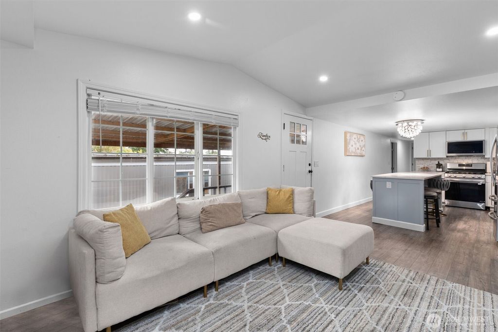 Photo of 23708 Locust Way #23, Bothell, WA 98021 (MLS # 2439233)