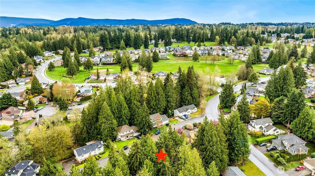Photo of 18604 Silverleaf Place, Arlington, WA 98223 (MLS # 2357537)