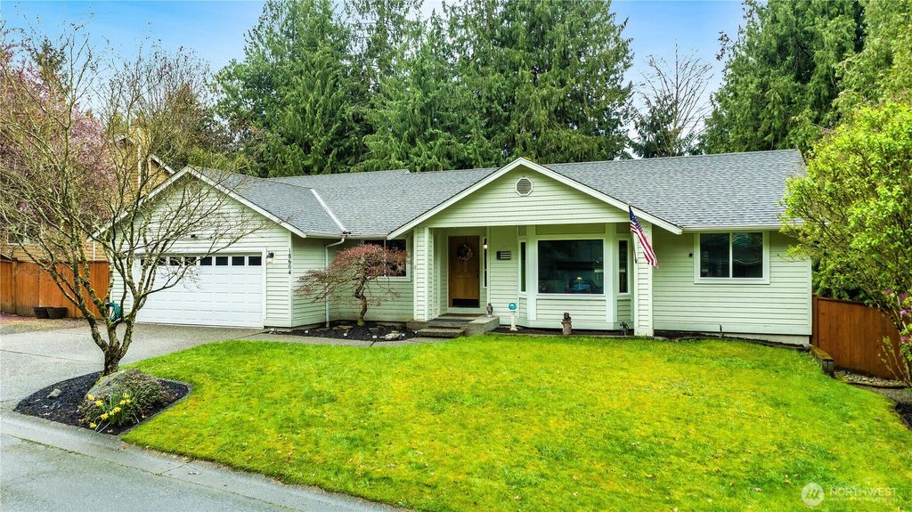 Photo of 18604 Silverleaf Place, Arlington, WA 98223 (MLS # 2357537)