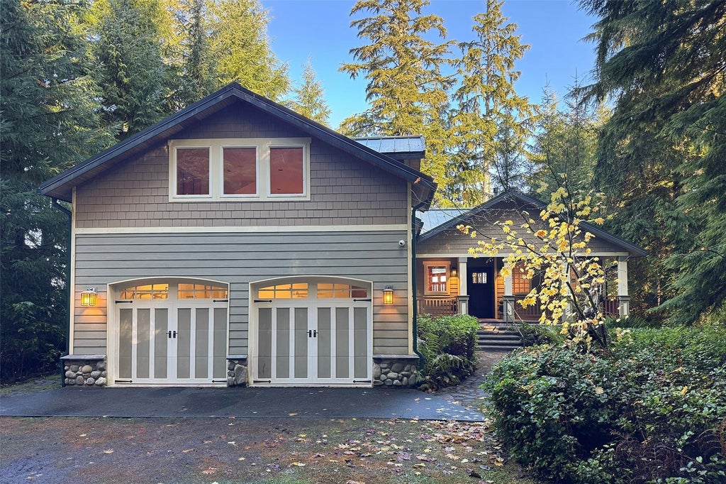 Photo of 10645 Highway 112, Sekiu, WA 98381 (MLS # 2599736)