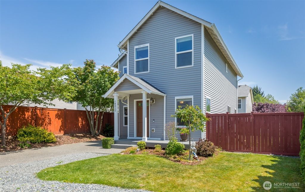 Photo of 10312 26th Place SE, Lake Stevens, WA 98258 (MLS # 2389411)