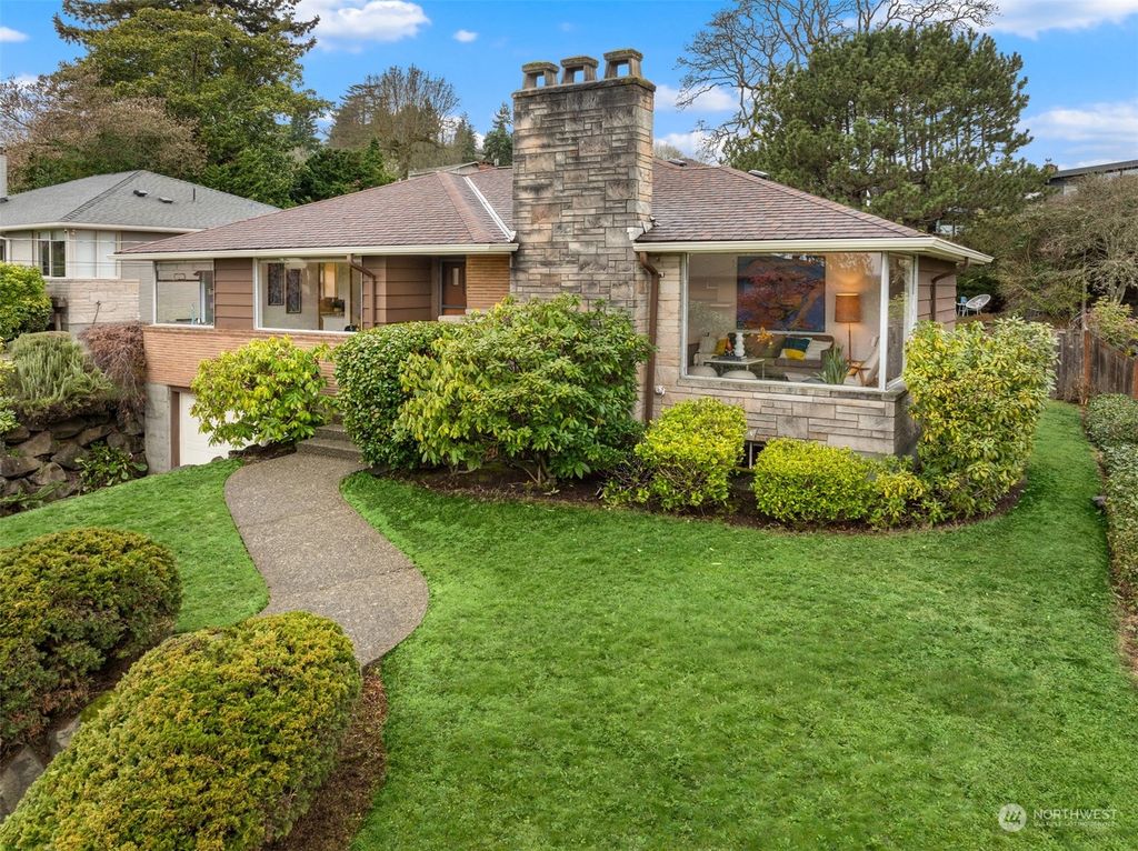 Photo of 6031 Seward Park Avenue S, Seattle, WA 98118 (MLS # 2203772)