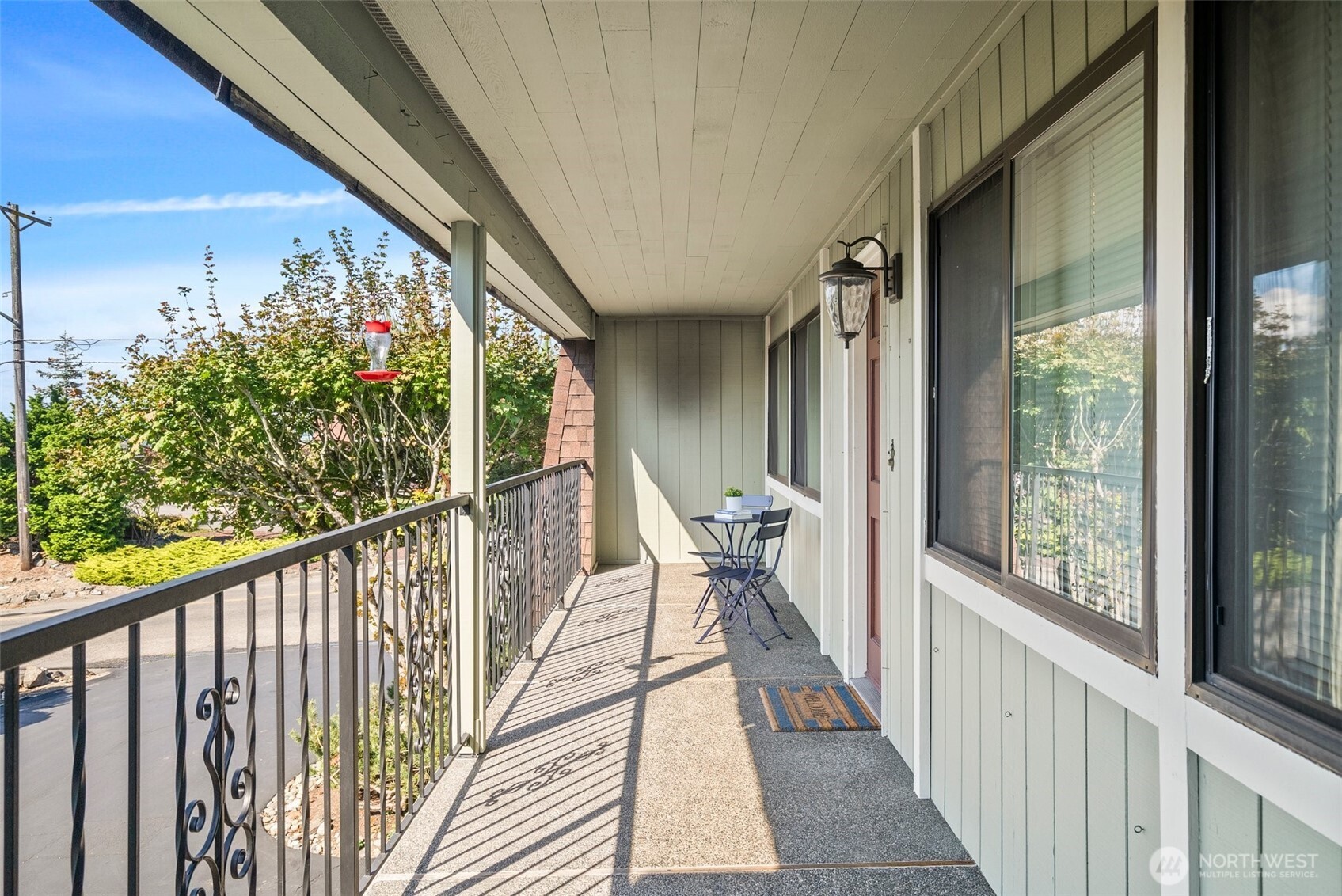 7672 19th Street W
