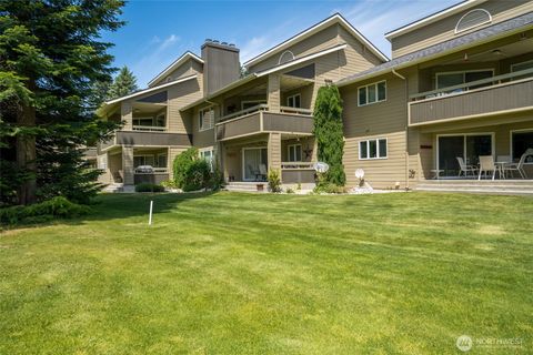 Photo of 20795 Kahler Drive #G7, Leavenworth, WA 98826 (MLS # 2514940)