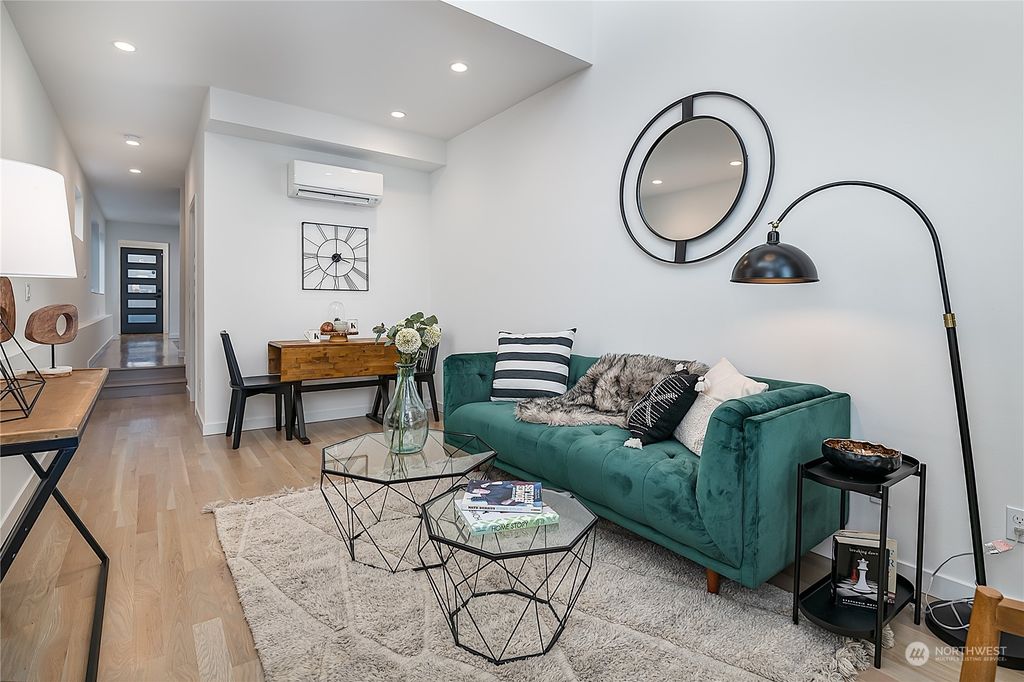 Photo of 2025 N Dexter Avenue, Seattle, WA 98109 (MLS # 2030185)