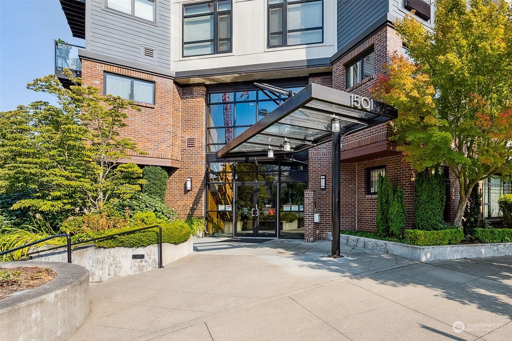 listing image 9365537340037322992