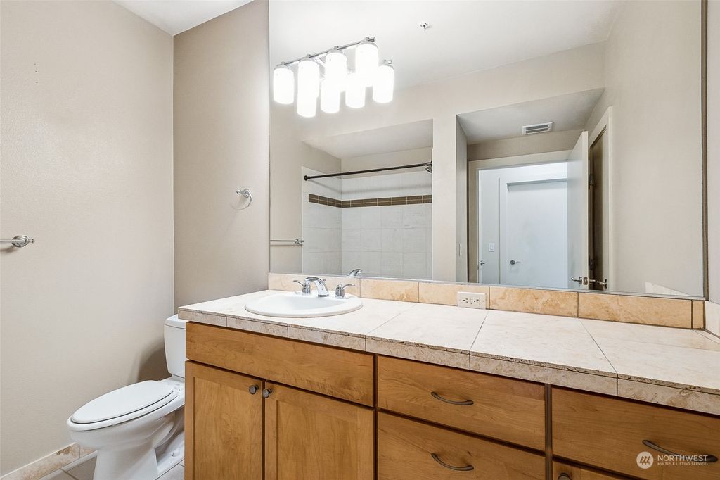 listing image 9363648784481800152