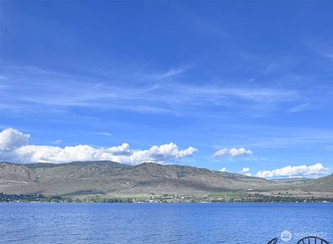 Photo of 10 Turtle Lane, Oroville, WA 98844 (MLS # 2472144)