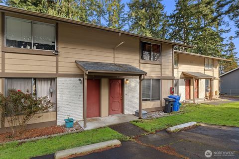 Photo of 800 SW Harrier Circle #4, Oak Harbor, WA 98277 (MLS # 2481986)
