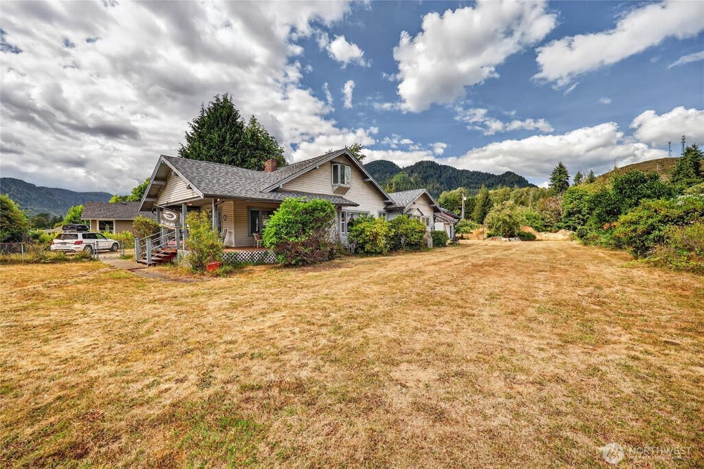 Photo of 600 Main Avenue, Morton, WA 98356 (MLS # 2569302)