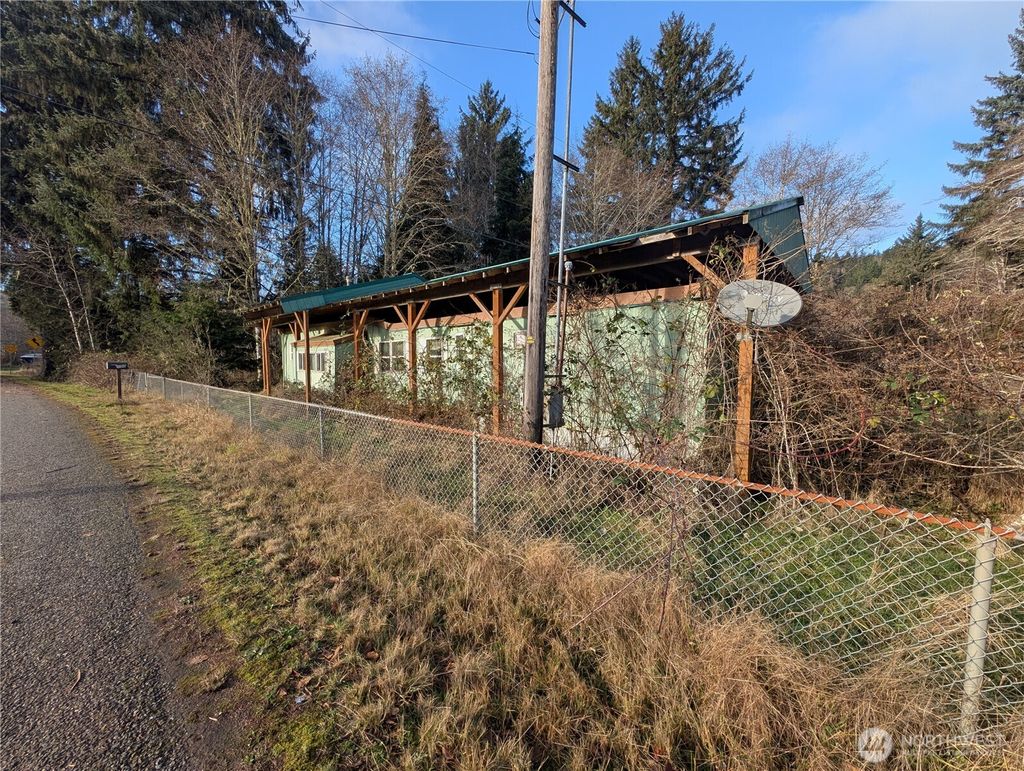 Photo of 300 Sekiu River Road, Sekiu, WA 98381 (MLS # 2512067)