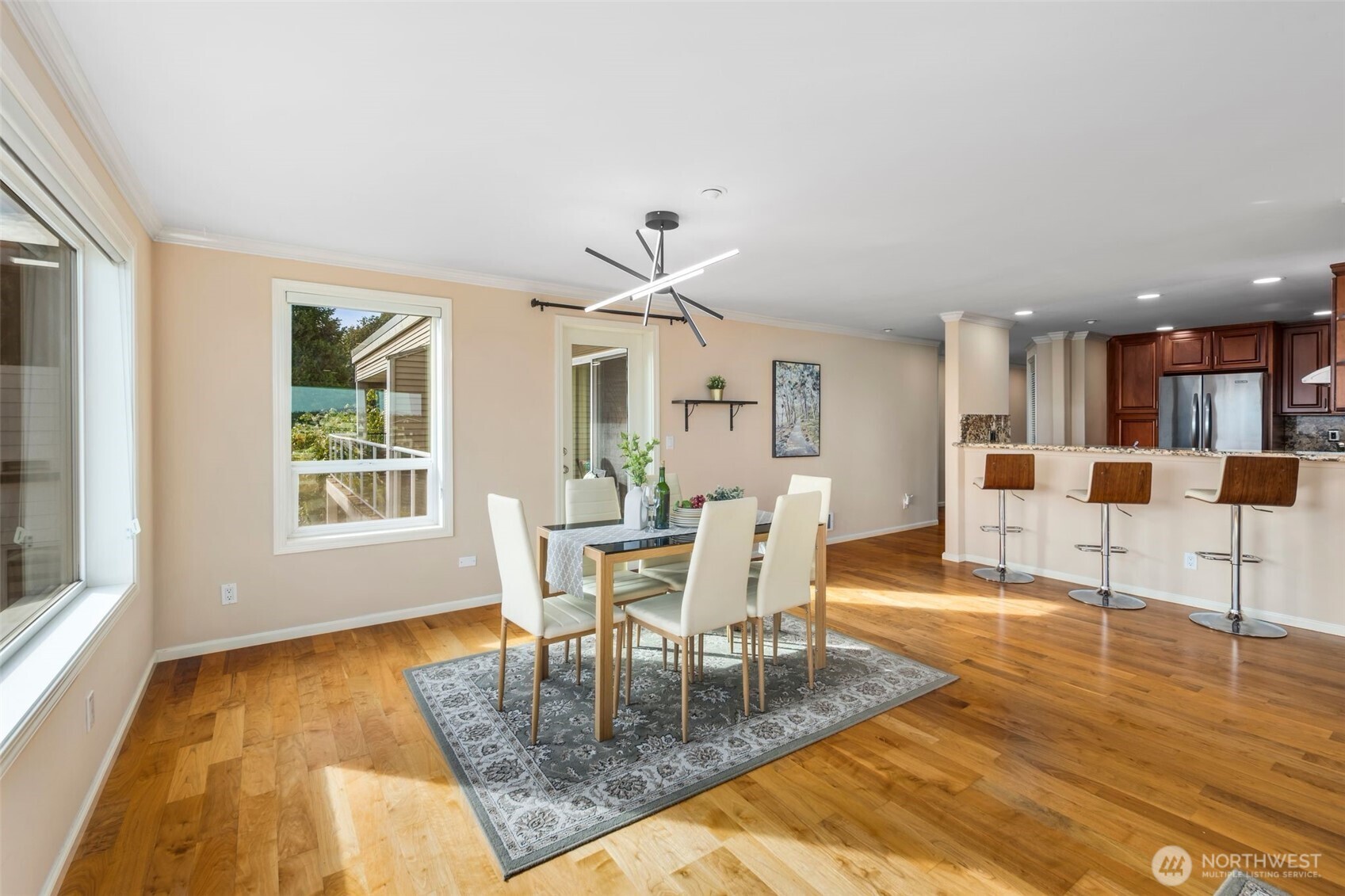 559 McGraw Street 402