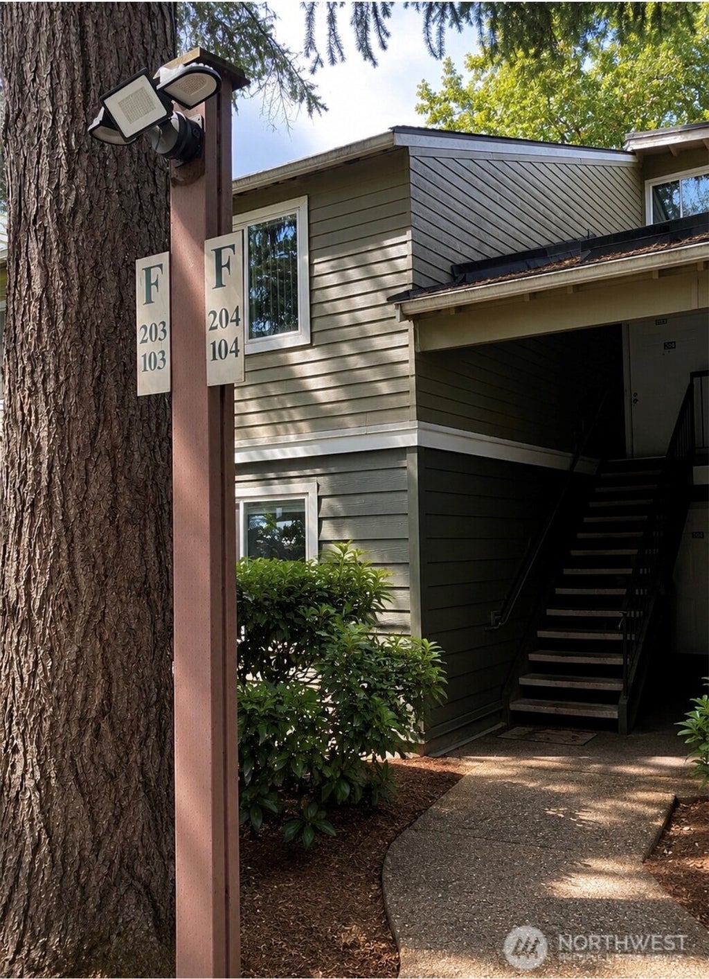 Photo of 820 Cady Rd Rd #F103, Everett, WA 98203 (MLS # 2533335)
