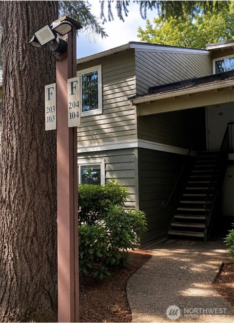 Photo of 820 Cady Rd Rd #F103, Everett, WA 98203 (MLS # 2533335)