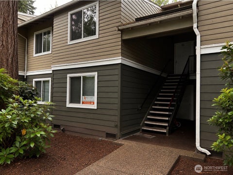 Photo of 820 Cady Rd Rd #F103, Everett, WA 98203 (MLS # 2533335)