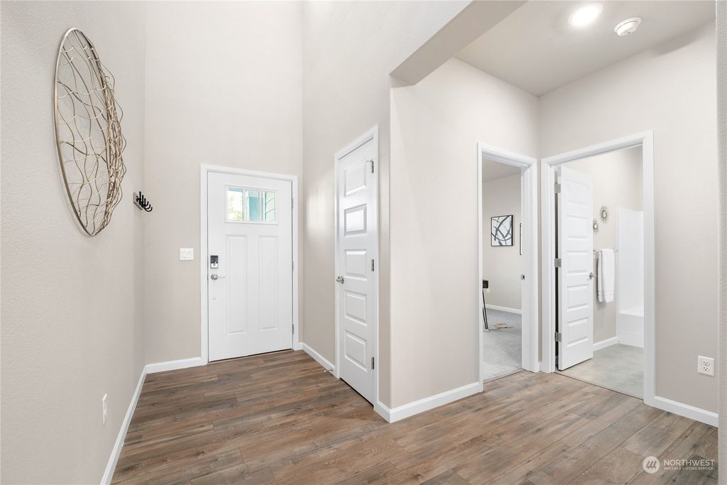 Photo of 33109 Crystal Avenue SE, Black Diamond, WA 98010 (MLS # 2149383)