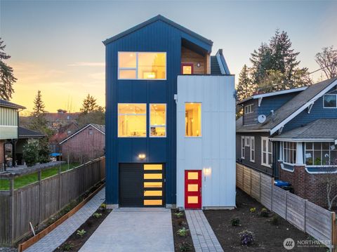 Photo of 2931 39th Avenue SW, Seattle, WA 98116 (MLS # 2504298)