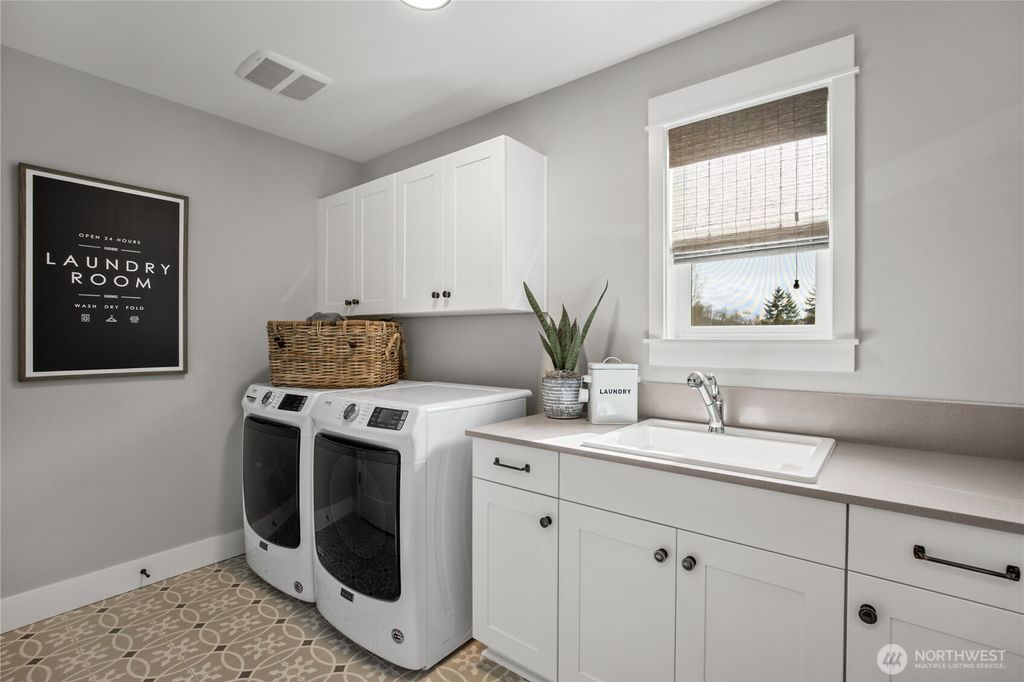 listing image 9363556578574530520