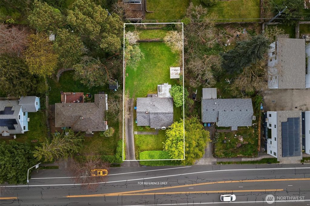 Photo of 15620 5th Avenue NE, Shoreline, WA 98155 (MLS # 2505247)