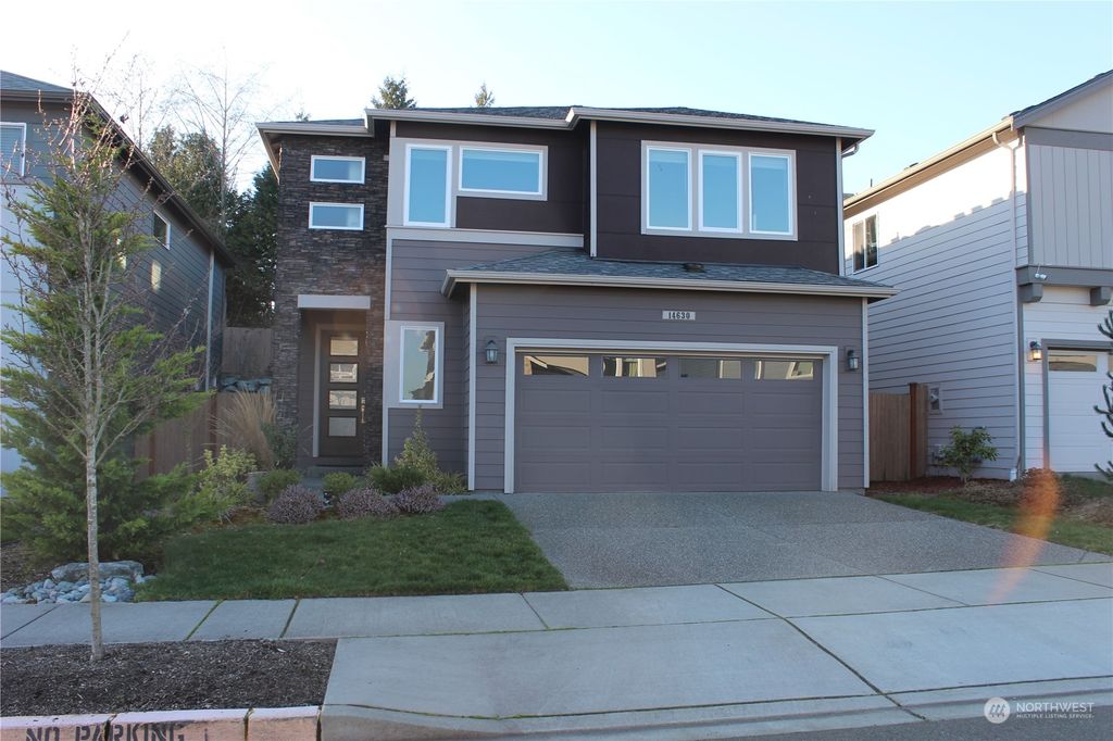 Photo of 14630 28th Avenue W, Lynnwood, WA 98087 (MLS # 2199433)