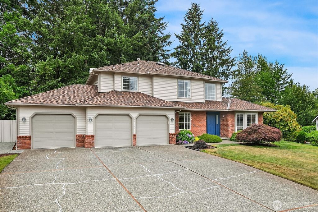 Photo of 12820 SE 243rd Street, Kent, WA 98030 (MLS # 2405737)