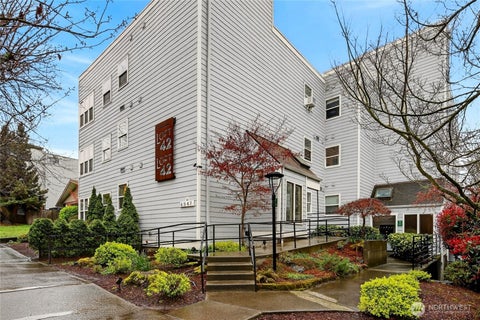 Photo of 6547 42nd Avenue SW #303, Seattle, WA 98136 (MLS # 2547818)