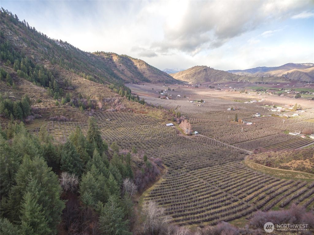 Photo of 0 Tigner Road, Cashmere, WA 98815 (MLS # 2463174)