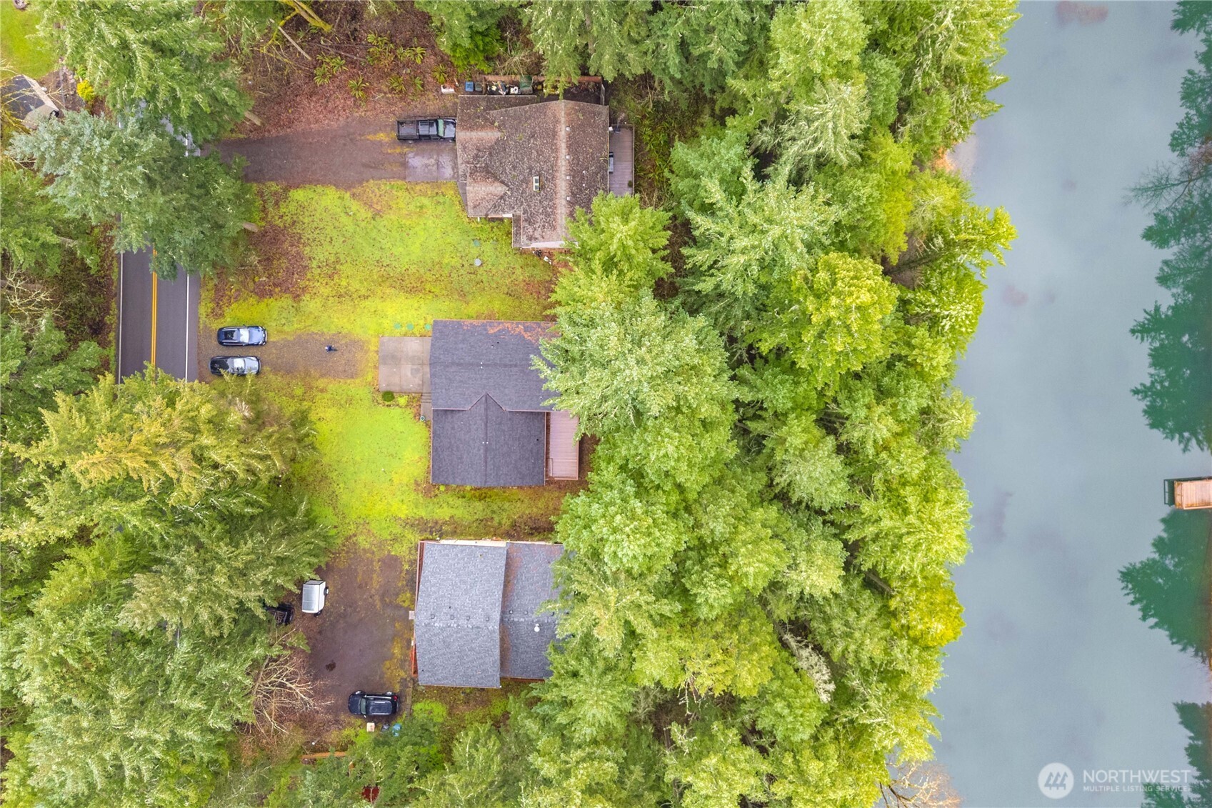 17637 Clear Lake Boulevard SE