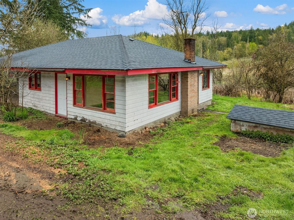 Photo of 17420 SE Renton Issaquah Road, Renton, WA 98059 (MLS # 2357685)