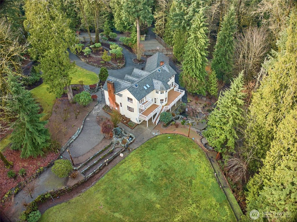 Photo of 18400 228th Avenue NE, Woodinville, WA 98077 (MLS # 2520586)