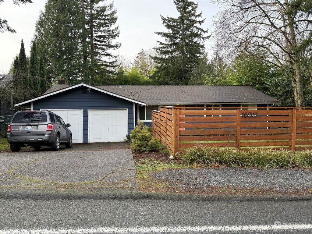 Photo of 16911 75th Avenue NE, Kenmore, WA 98028 (MLS # 2318148)