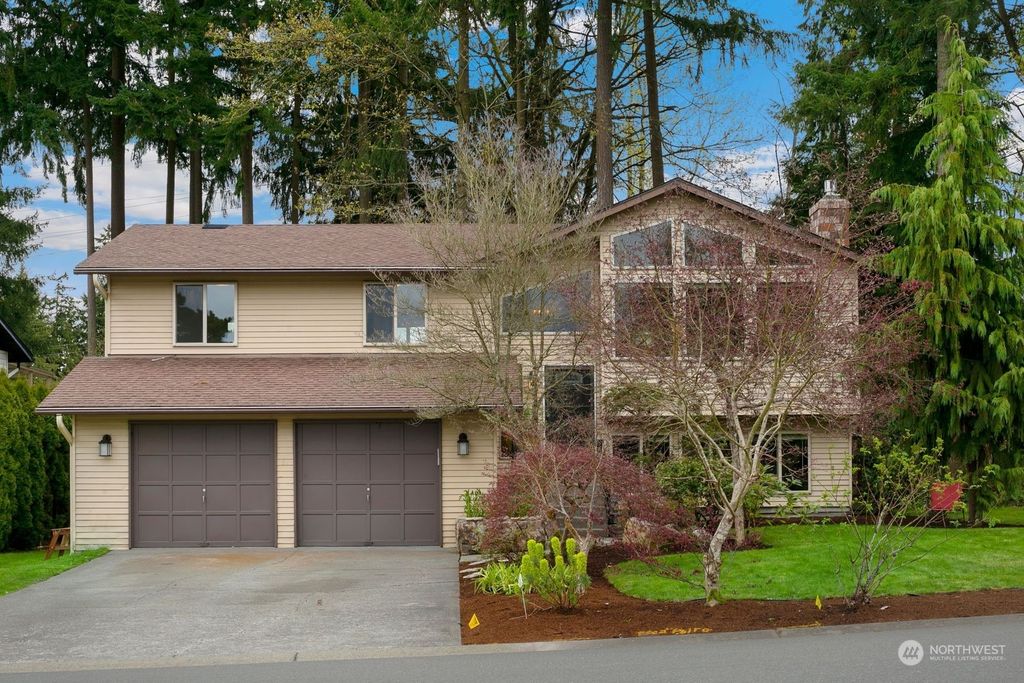 Photo of 13121 55th Avenue SE, Everett, WA 98208 (MLS # 2061002)