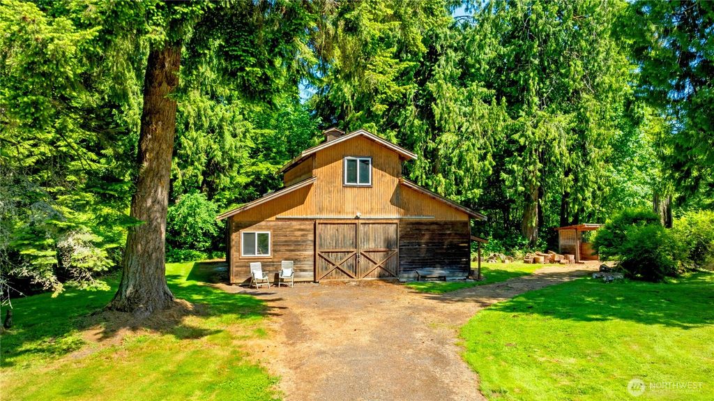 Photo of 12632 270th Place NE, Duvall, WA 98019 (MLS # 2386135)