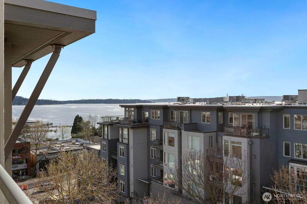 Photo of 220 1st Street #404, Kirkland, WA 98033 (MLS # 2354334)