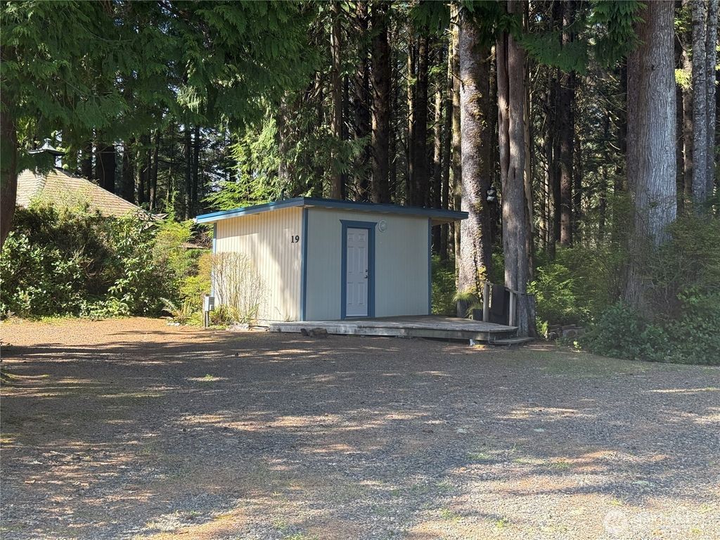 Photo of 19 Copalis R V Lane, Copalis Beach, WA 98535 (MLS # 2510224)