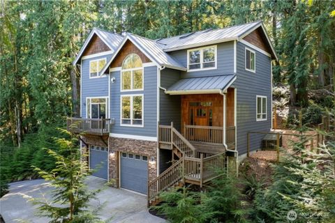 Photo of 2 Rocky Ridge Drive, Bellingham, WA 98229 (MLS # 2513637)
