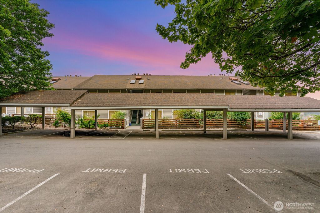 Photo of 31510 106th Place SE #R303, Auburn, WA 98092 (MLS # 2417333)