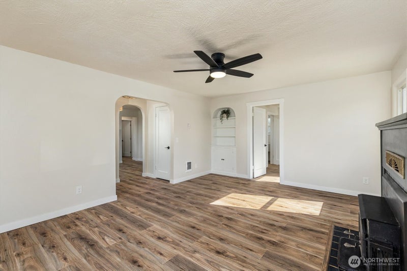 253 SW 1st Street