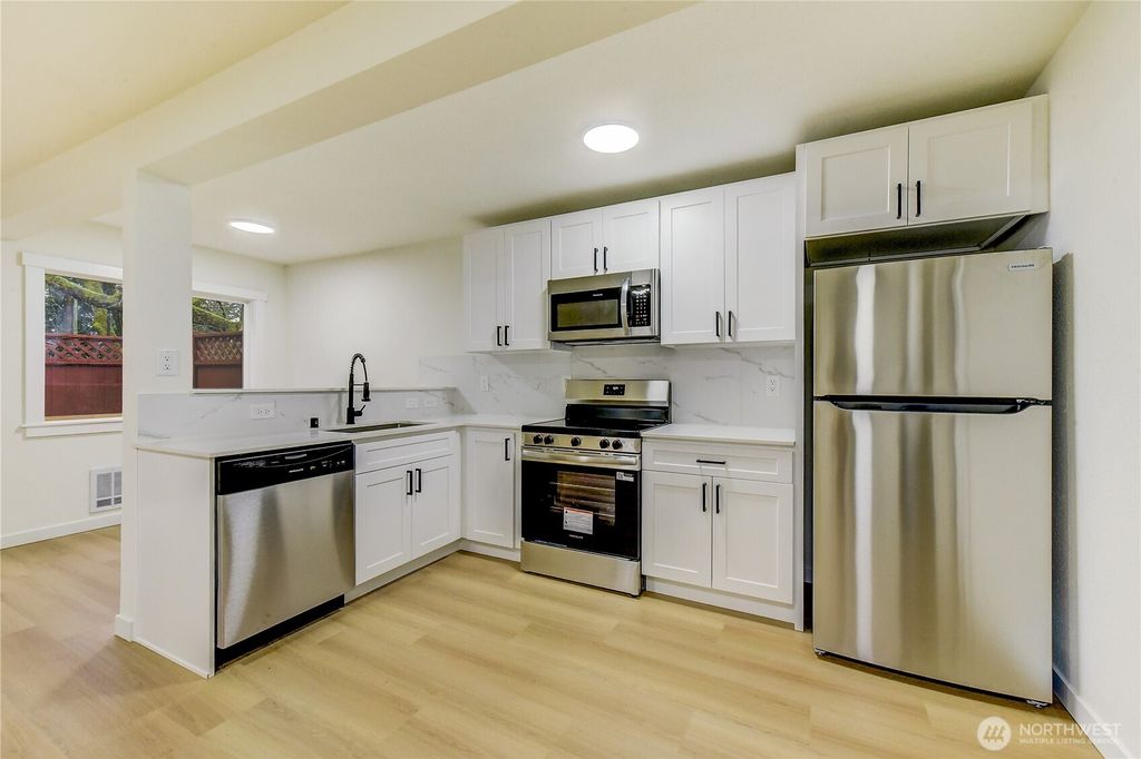 Photo of 2016 120th Place SE, Everett, WA 98208 (MLS # 2503334)