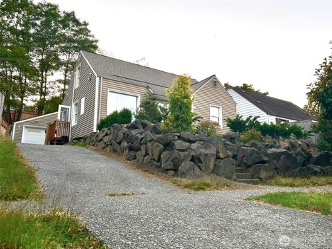 Photo of 7353 29th Avenue SW, Seattle, WA 98126 (MLS # 2409463)