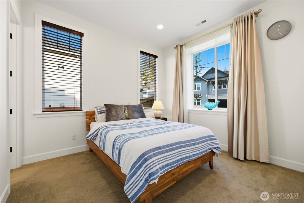 Photo of 1291 247th Place NE, Sammamish, WA 98074 (MLS # 2477210)