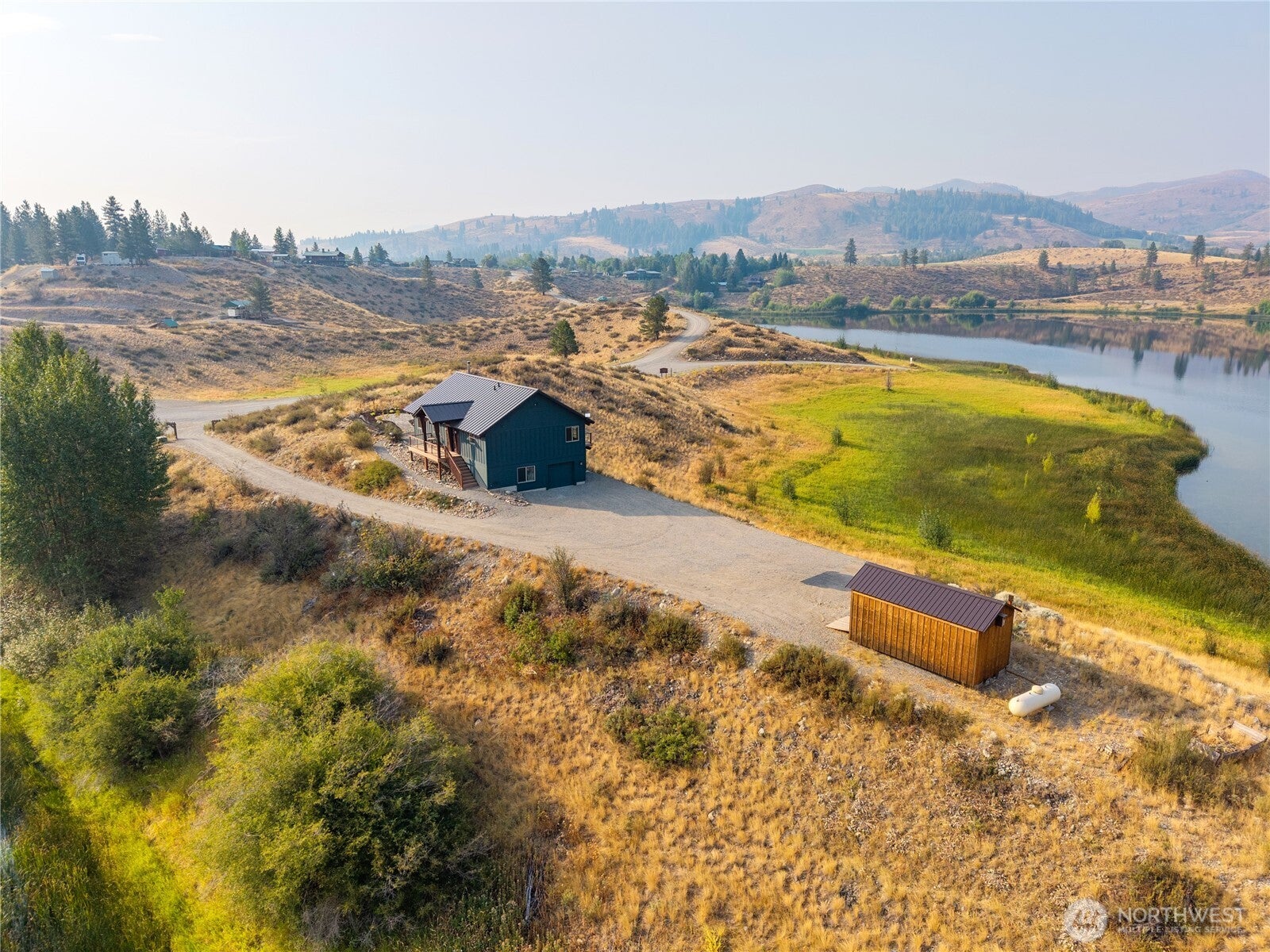 43 Twin Lakes Access Road