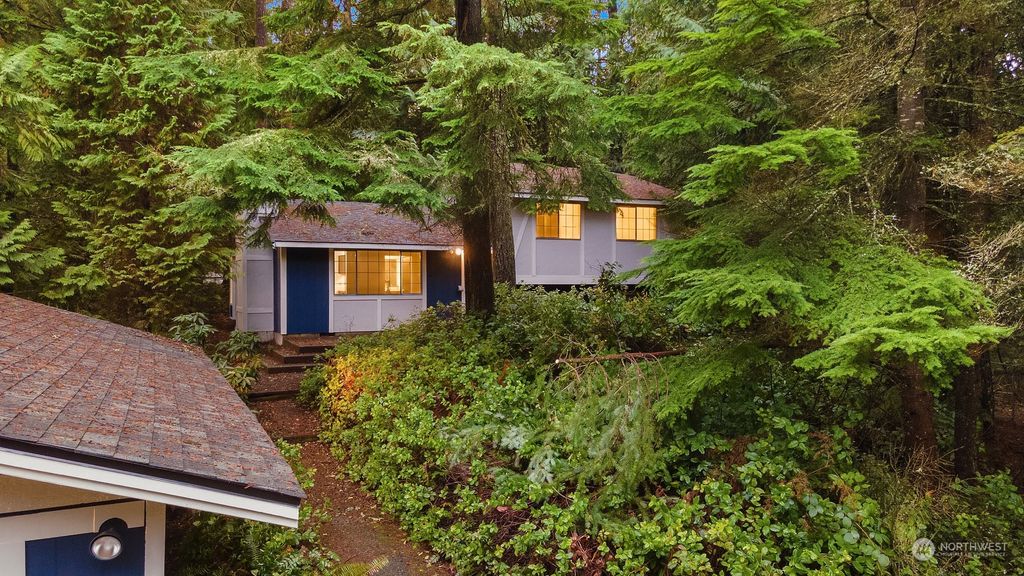 Photo of 20029 NE Woodinville Duvall Road, Woodinville, WA 98077 (MLS # 2022286)