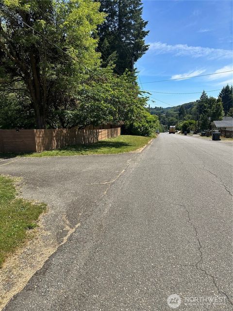 Photo of 0 W Harvard Avenue, Shelton, WA 98584 (MLS # 2543006)