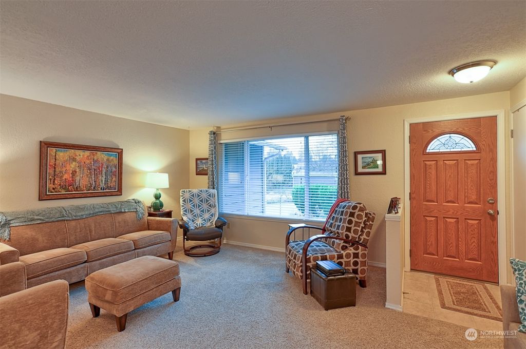 Photo of 2211 120th Avenue NE, Lake Stevens, WA 98258 (MLS # 2034145)