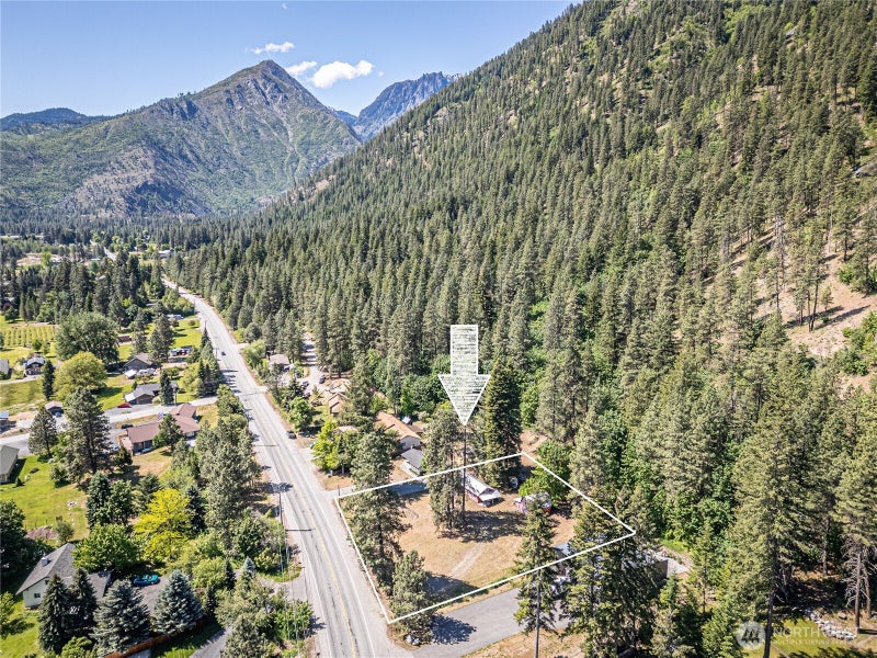 8494 Icicle Road