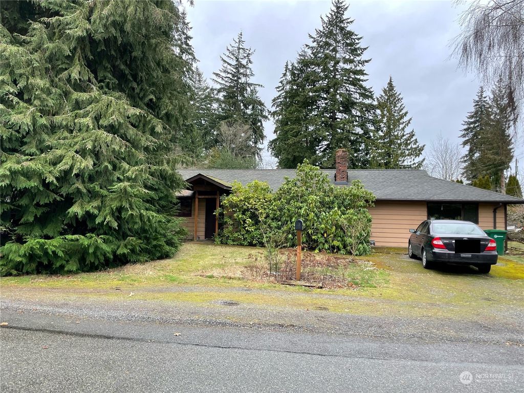 Photo of 3605 86th Avenue SE, Mercer Island, WA 98040 (MLS # 2032904)