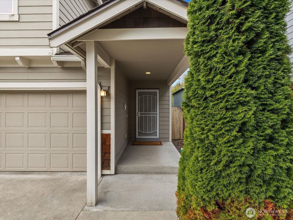 Photo of 8345 61st Place NE, Marysville, WA 98270 (MLS # 2448275)